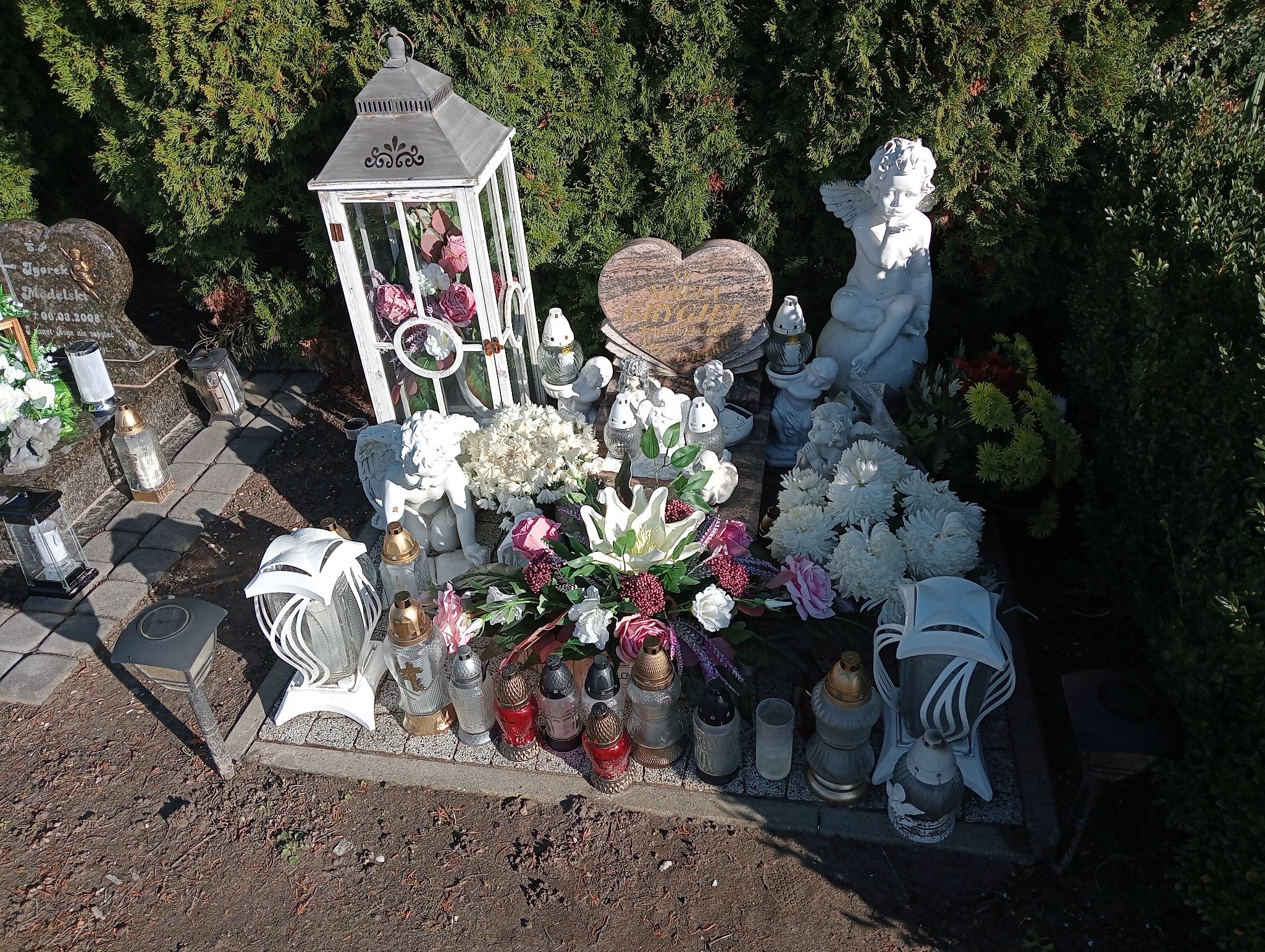 Grób Mirosław Grygiel